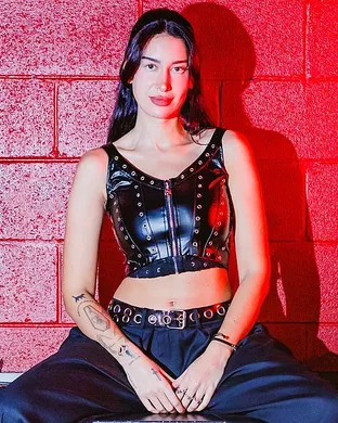 Julia Wolf Toronto