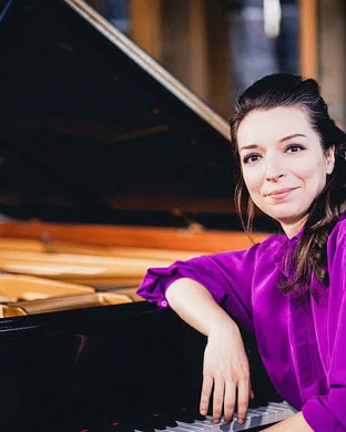 Yulianna Avdeeva Toronto